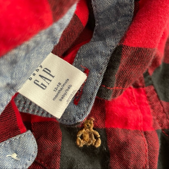 3/$12 BabyGap 18m Long-Sleeve Button-Front flannel Shirt Bodysuit - Picture 3 of 4
